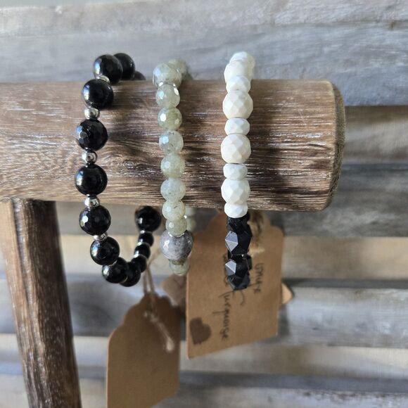 Crystal Healing Power Bracelets Bundle Onyx, Tiger Eye, Amethyst, Glass Beads... - Picture 7 of 13